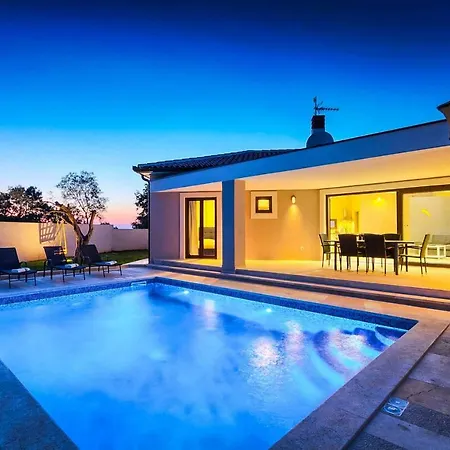 Villa Hermione Gajana